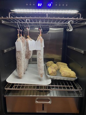 Saucisson sec (1).jpeg